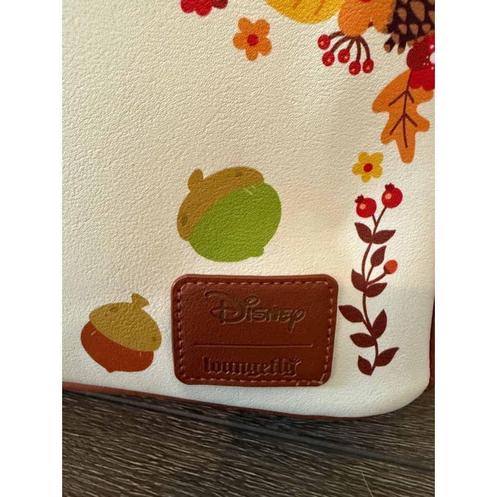 Chip ‘n’ Dale Loungfly Acorns Mini Backpack NWT - Picture 2 of 9